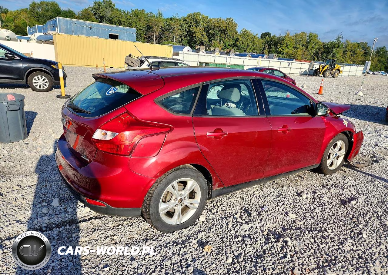 2013 Ford Focus Se VIN:1FADP3K21DL232436 - 3