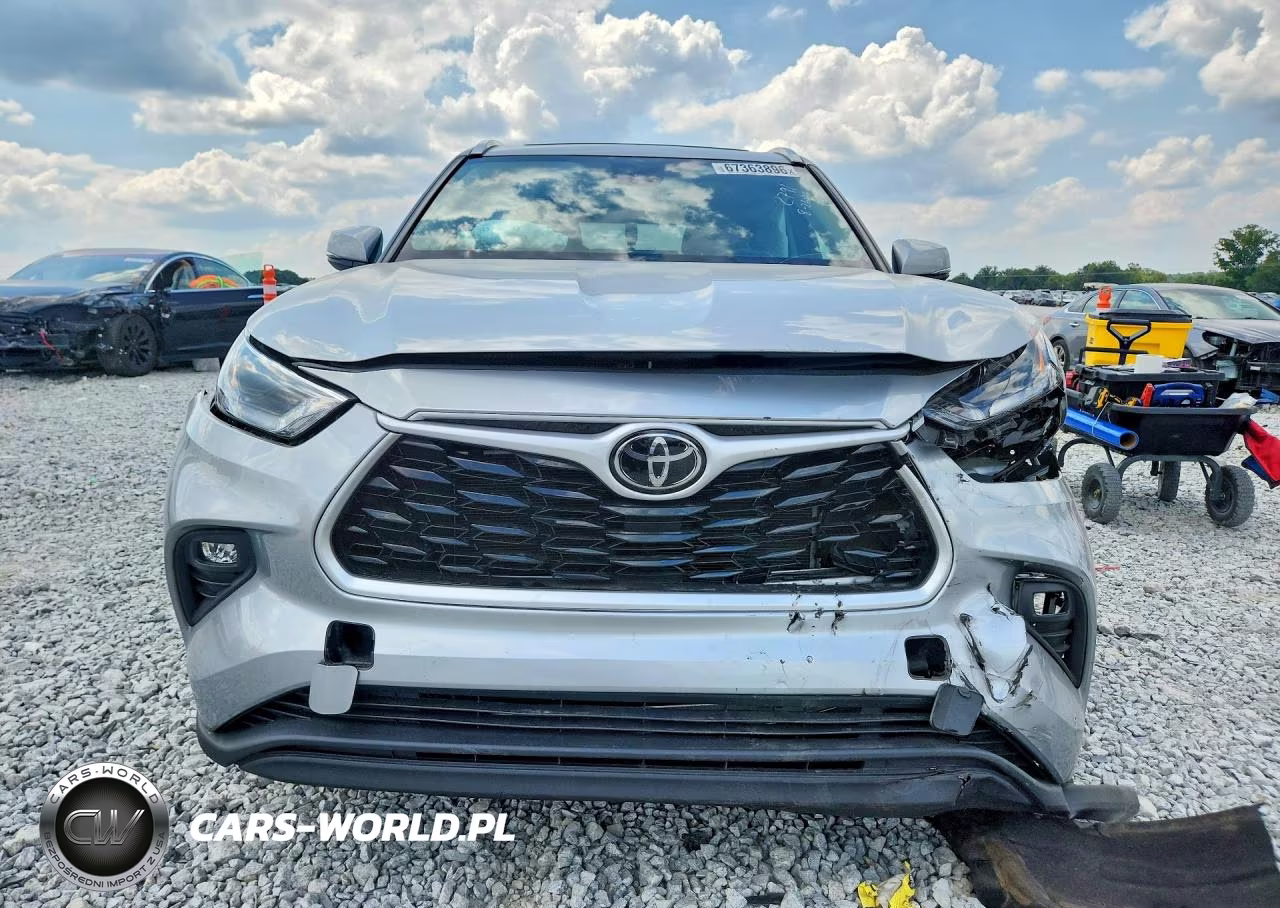 2022 Toyota Highlander Xle VIN:5TDGZRAH0NS117756 - 5