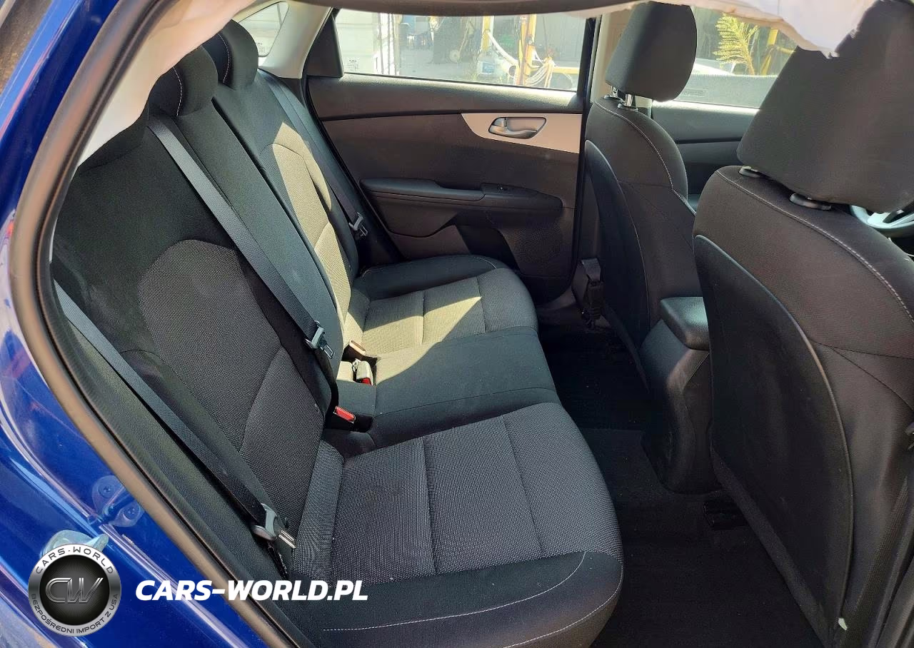 2024 Kia Forte Lxs VIN:3KPF24AD2RE810344 - 10