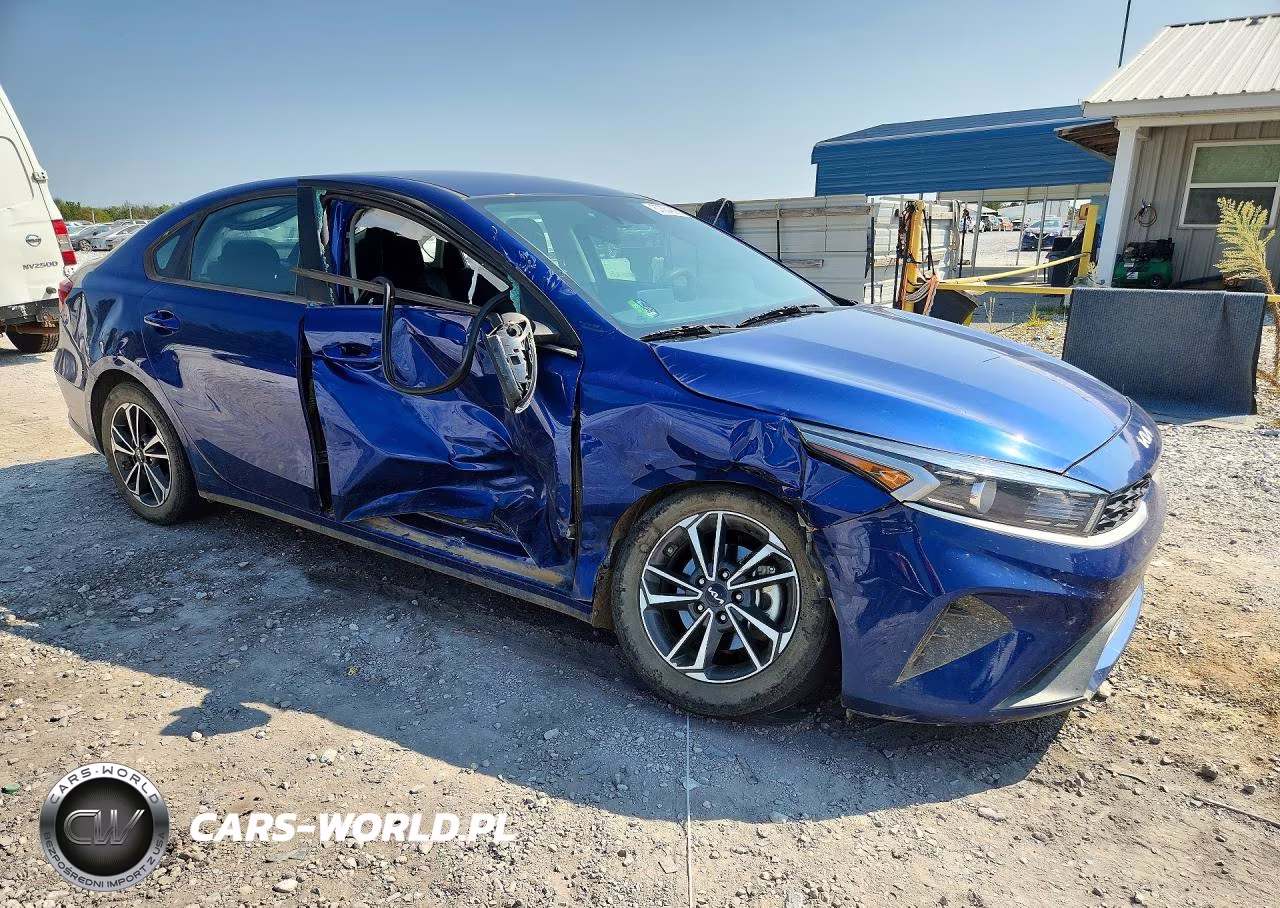 2024 Kia Forte Lxs VIN:3KPF24AD2RE810344 - 4