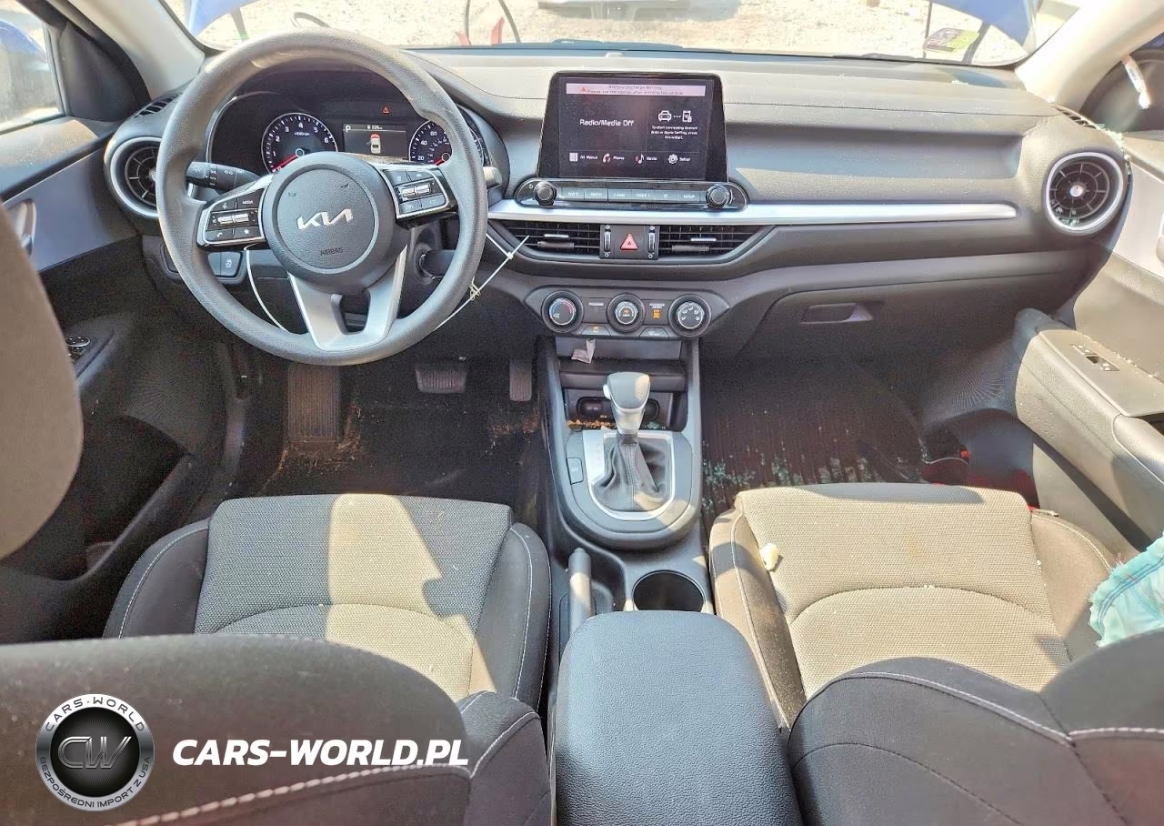 2024 Kia Forte Lxs VIN:3KPF24AD2RE810344 - 8