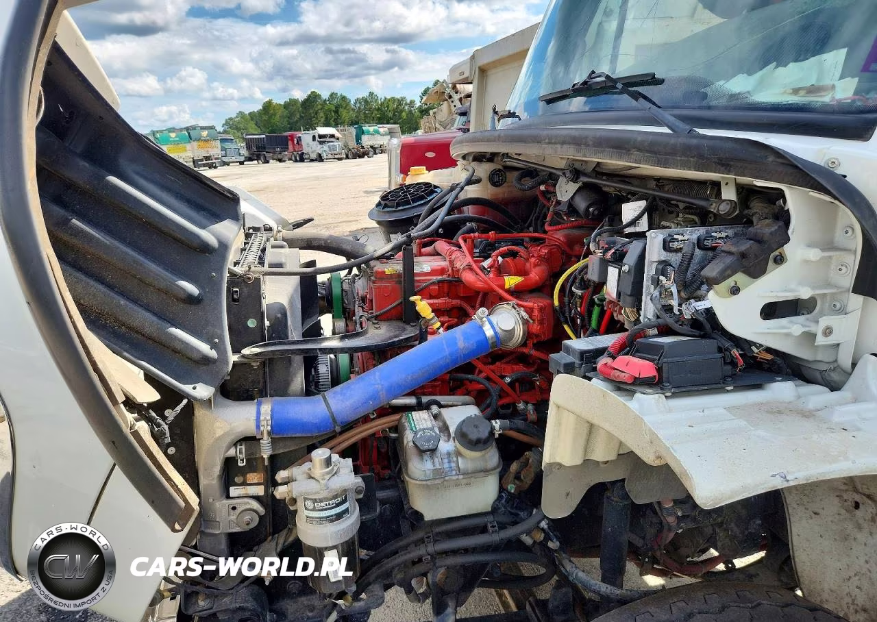 2024 Freightliner Business Class M2 Fuel - Lube Truck VIN:0LDL0T79931915 - 10