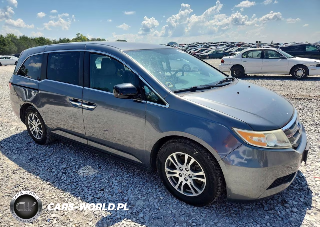 2013 Honda Odyssey Ex VIN:5FNRL5H48DB063440 - 4