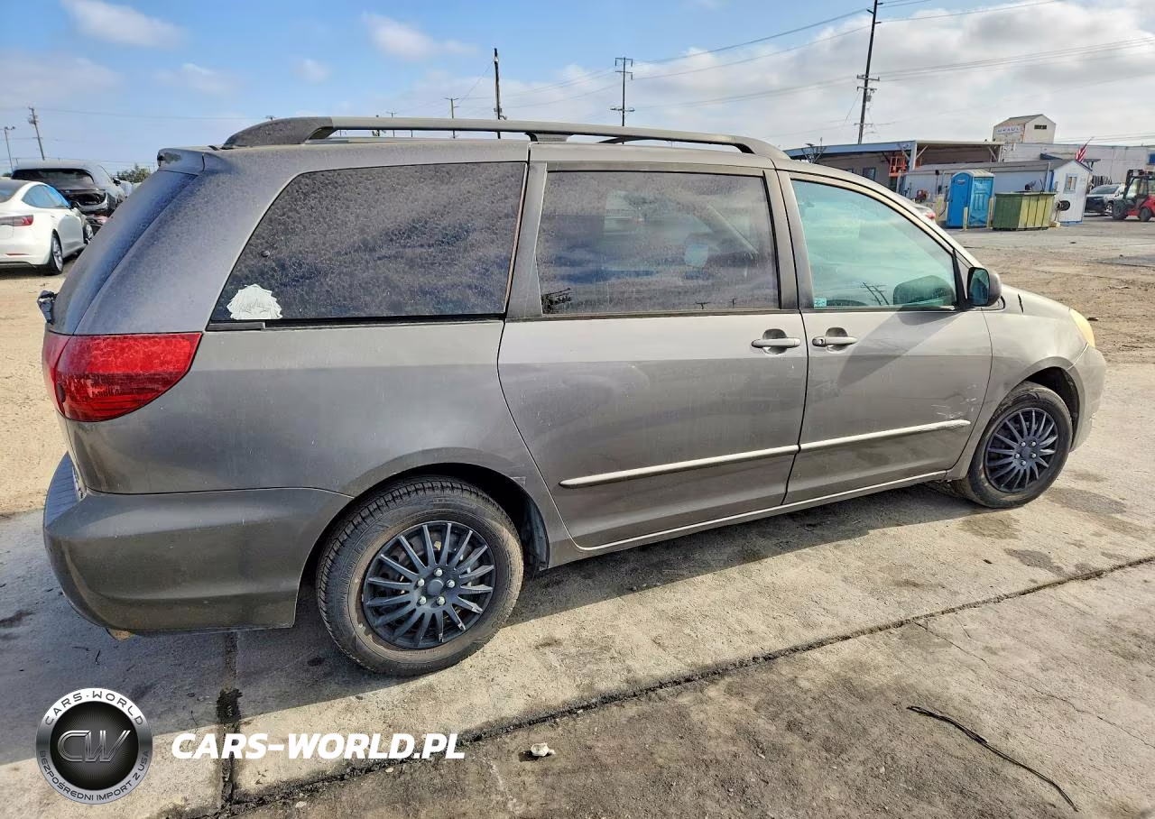 2005 Toyota Sienna Le 8 Passenger VIN:5TDZA23C95S358093 - 3