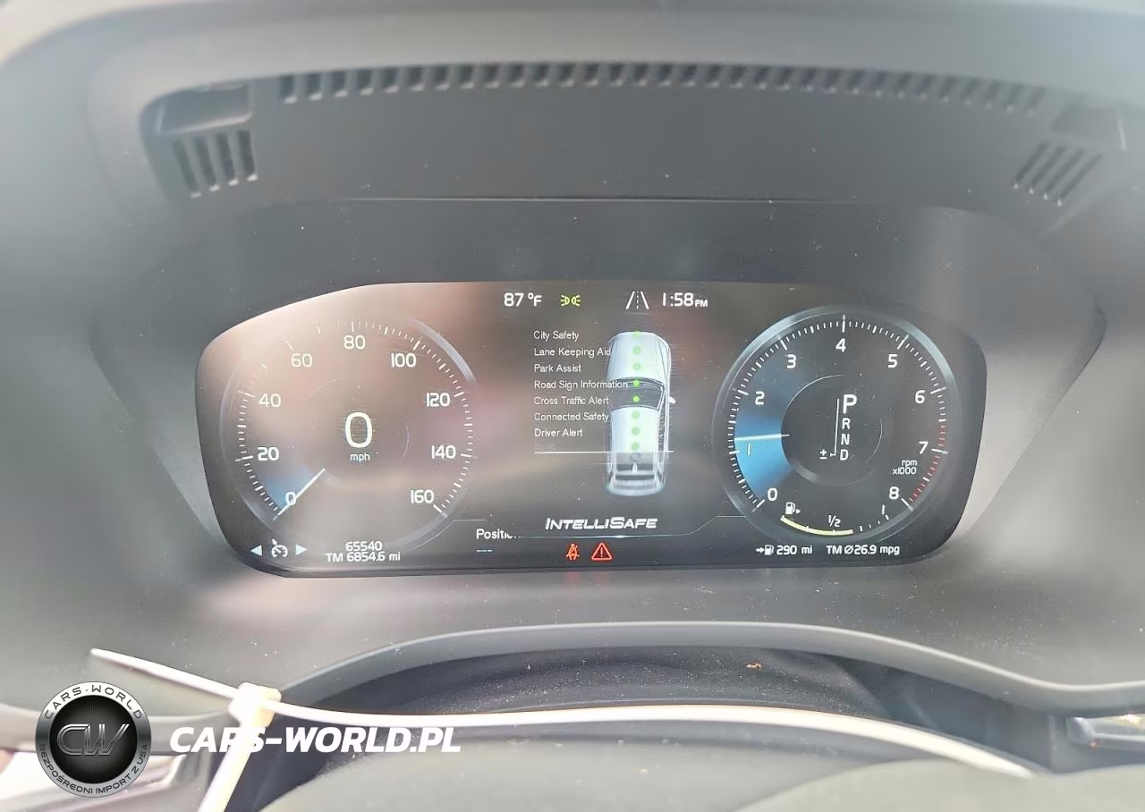 2021 Volvo Xc60 T5 Momentum VIN:YV4102RK7M1783982 - 9