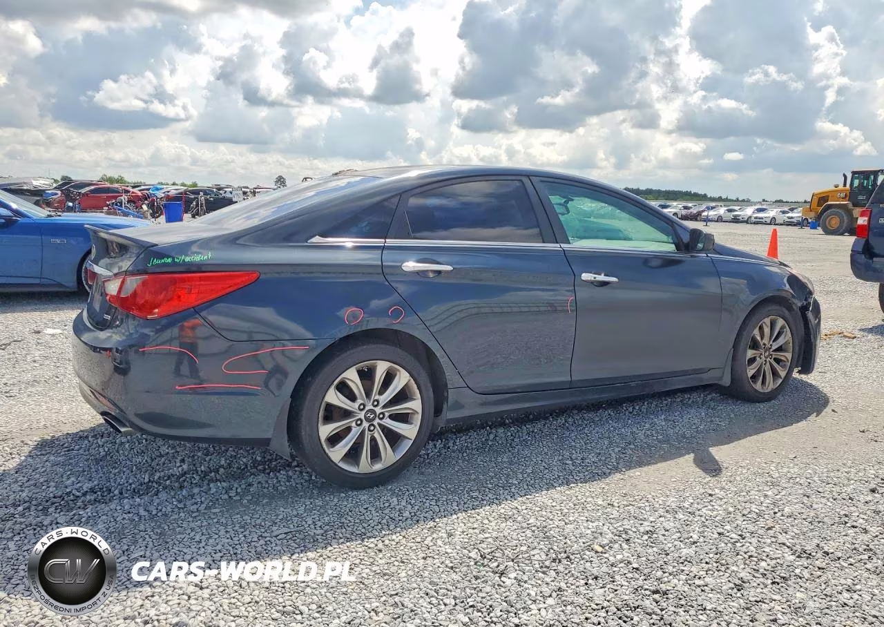 2013 Hyundai Sonata Se VIN:5NPEC4AC5DH671086 - 3