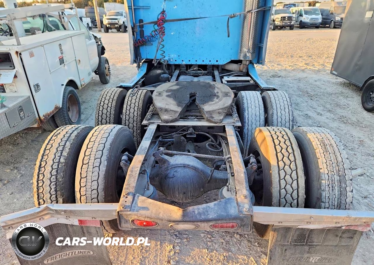 2006 Freightliner St120 Semi Truck VIN:1FUJBBCG06LV26695 - 12