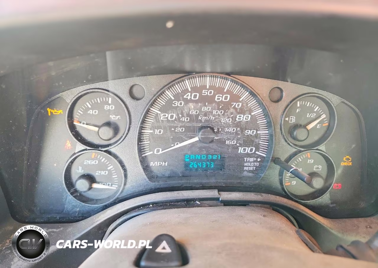 2007 Chevrolet Express G2500 VIN:1GCGG25V371105159 - 9