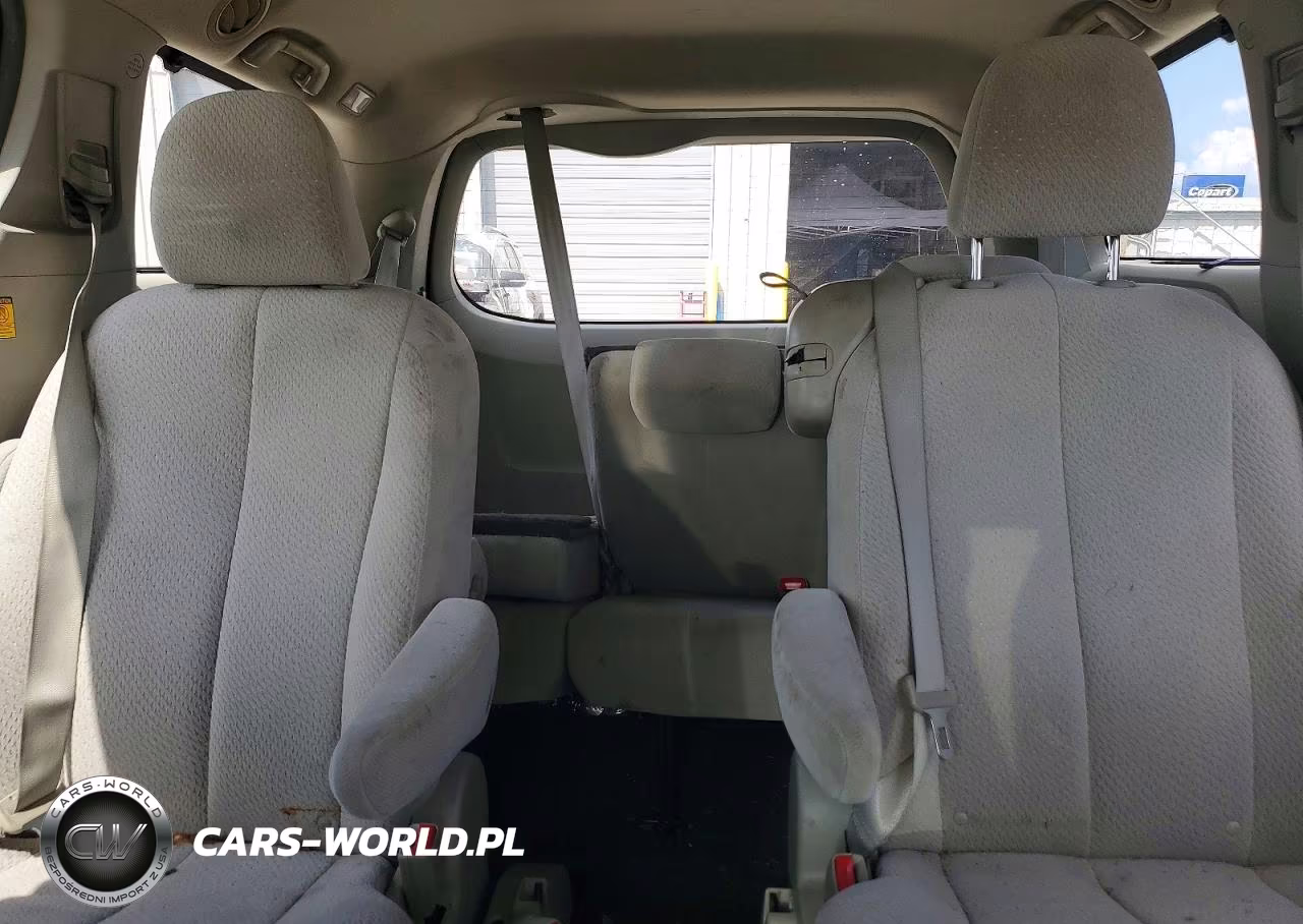 2011 Toyota Sienna Le VIN:5TDKK3DC5BS047047 - 10