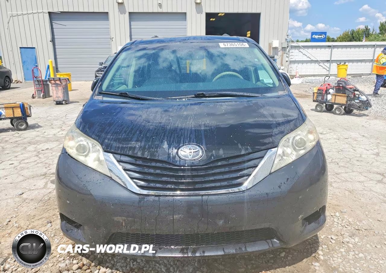 2011 Toyota Sienna Le VIN:5TDKK3DC5BS047047 - 5
