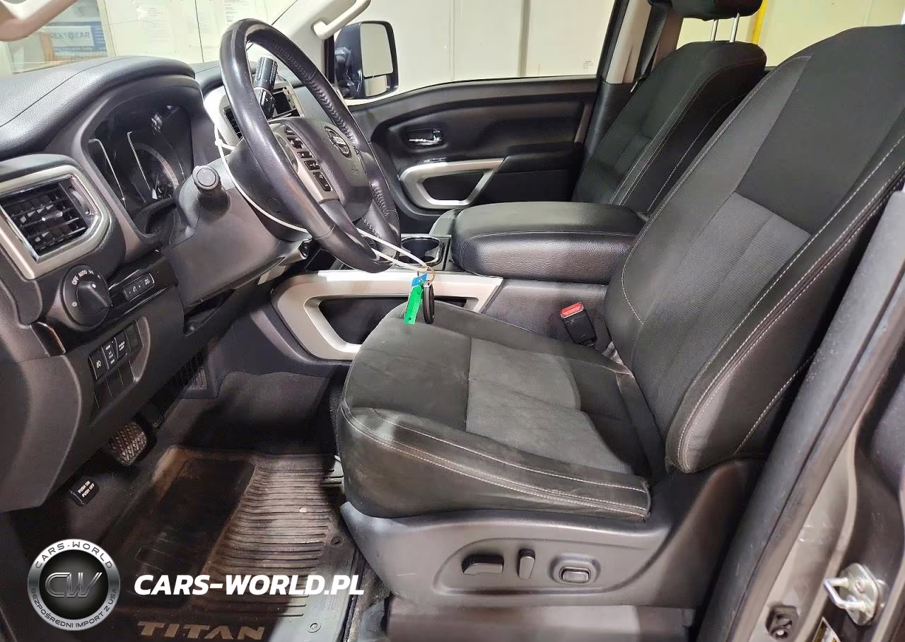 2017 Nissan Titan S VIN:1N6AA1E51HN563288 - 7