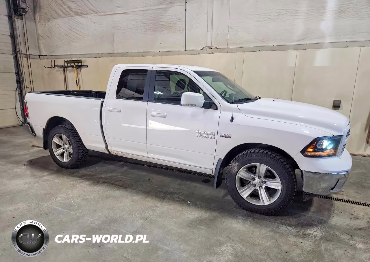 2016 Ram 1500 Sport VIN:1C6RR7HT6GS191613 - 4