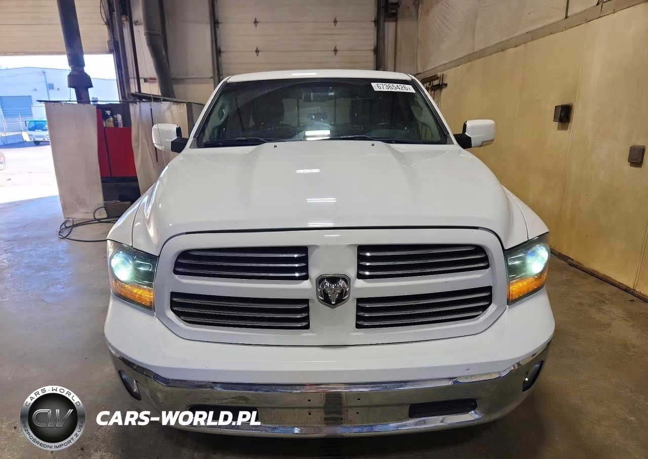 2016 Ram 1500 Sport VIN:1C6RR7HT6GS191613 - 5