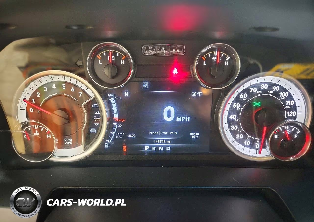 2016 Ram 1500 Sport VIN:1C6RR7HT6GS191613 - 9