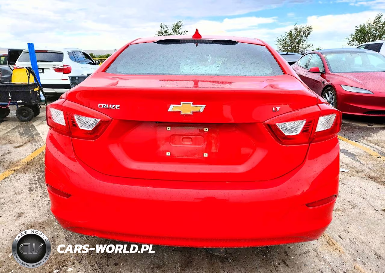 2017 Chevrolet Cruze Lt VIN:1G1BE5SM7H7242352 - 6
