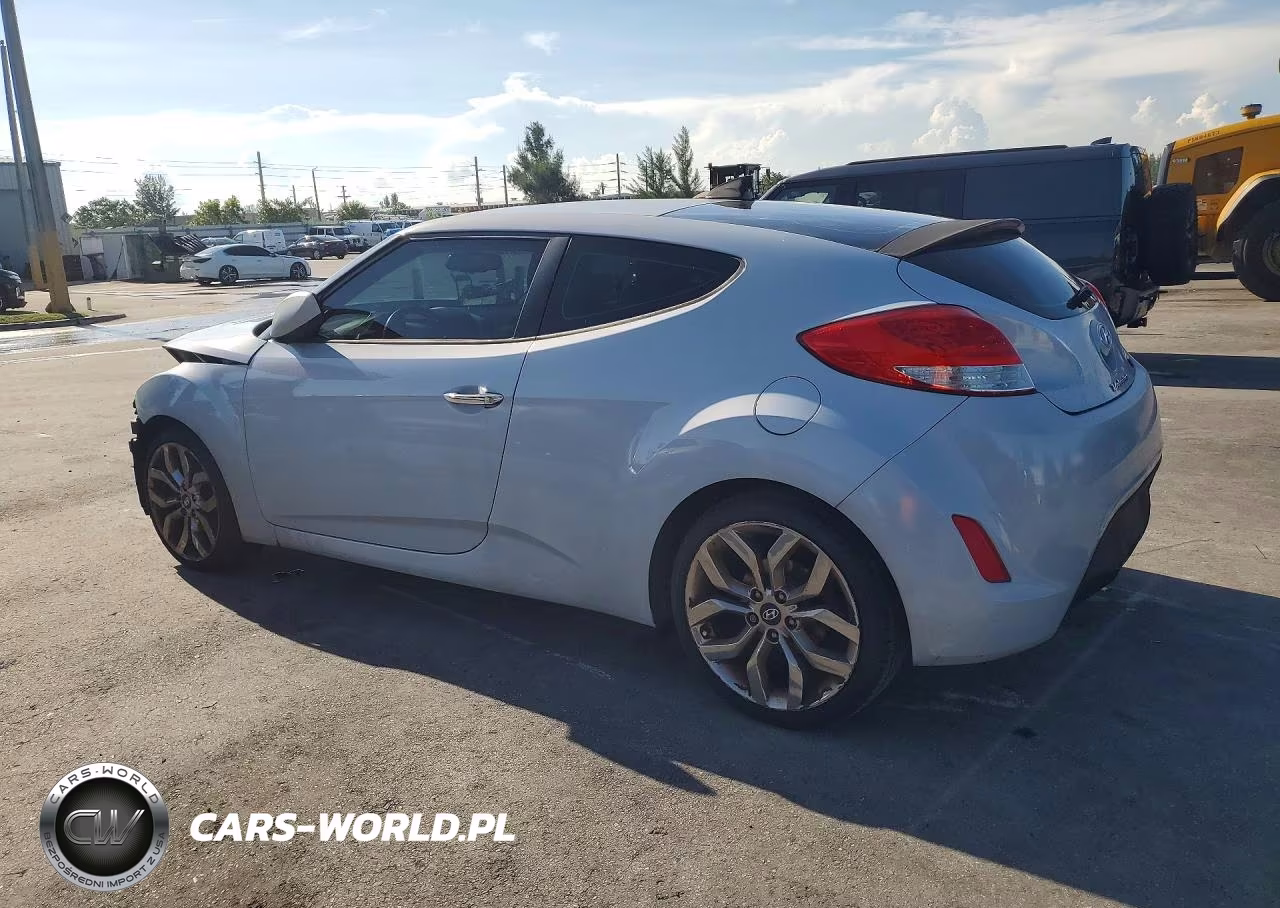 2015 Hyundai Veloster Re:flex VIN:KMHTC6AD0FU222740 - 2