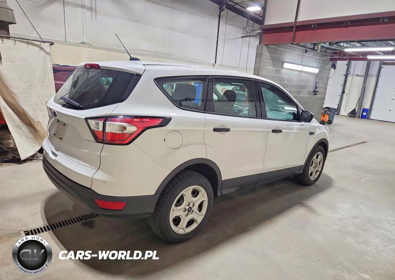 2018 Ford Escape S VIN:1FMCU0F70JU855966 - 3