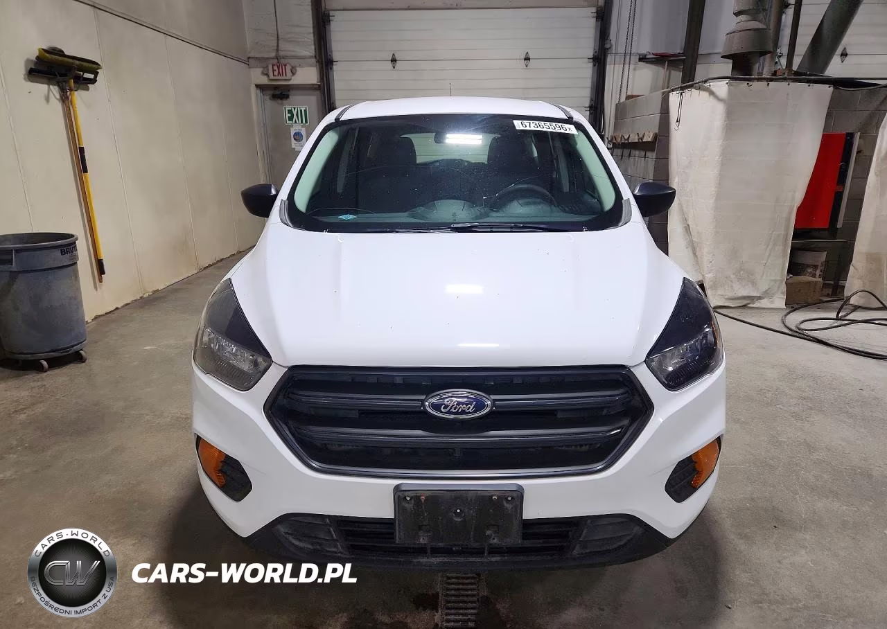 2018 Ford Escape S VIN:1FMCU0F70JU855966 - 5