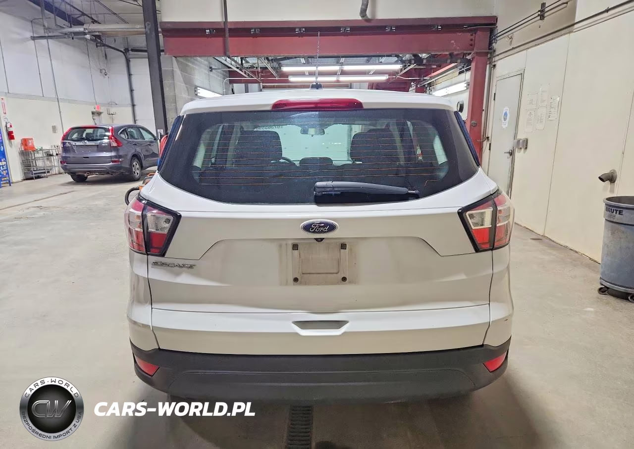 2018 Ford Escape S VIN:1FMCU0F70JU855966 - 6