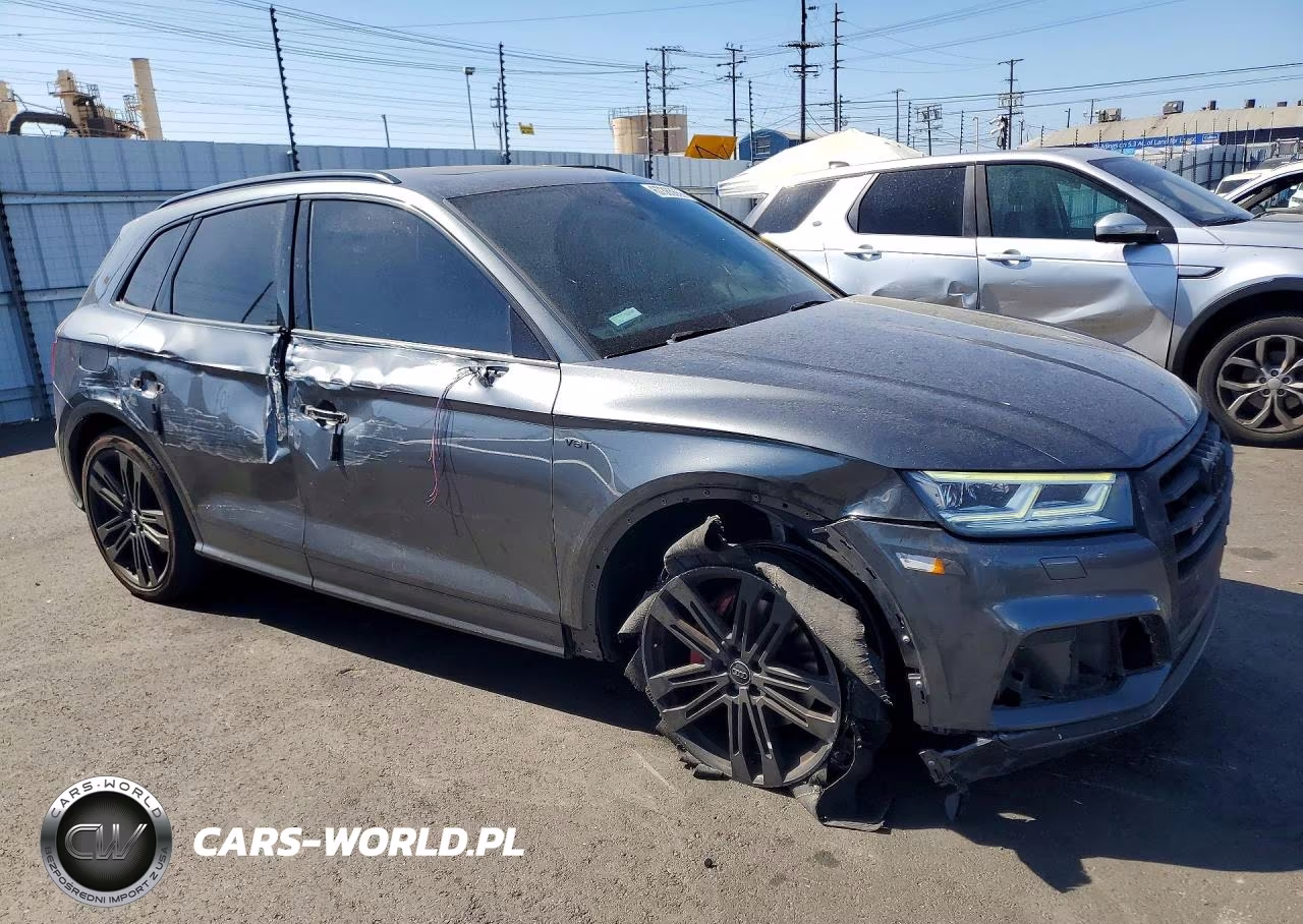 2018 Audi Sq5 Prestige VIN:WA1C4AFY0J2115508 - 4