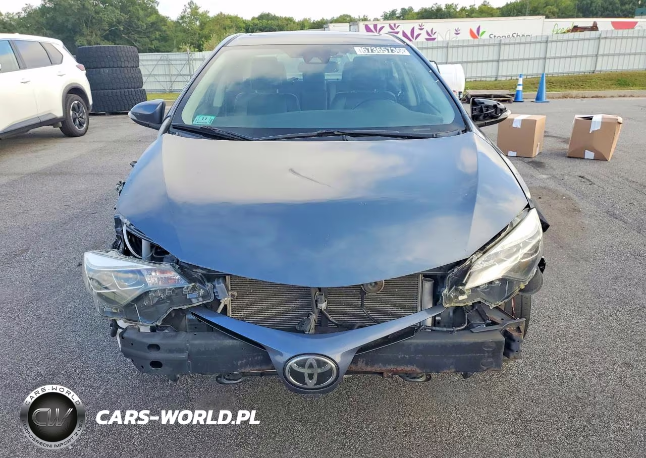 2018 Toyota Corolla Se VIN:2T1BURHE9JC086112 - 5