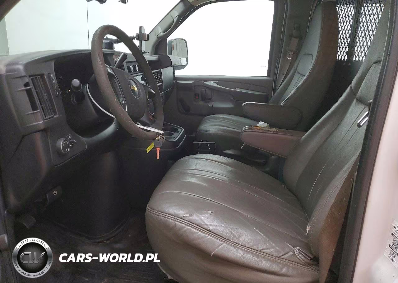 2012 Chevrolet Express G1500 VIN:1GCSGAFX1C1178240 - 7