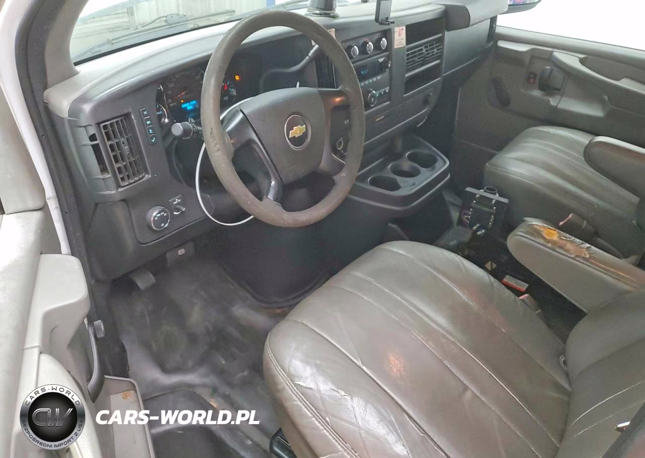 2012 Chevrolet Express G1500 VIN:1GCSGAFX1C1178240 - 8