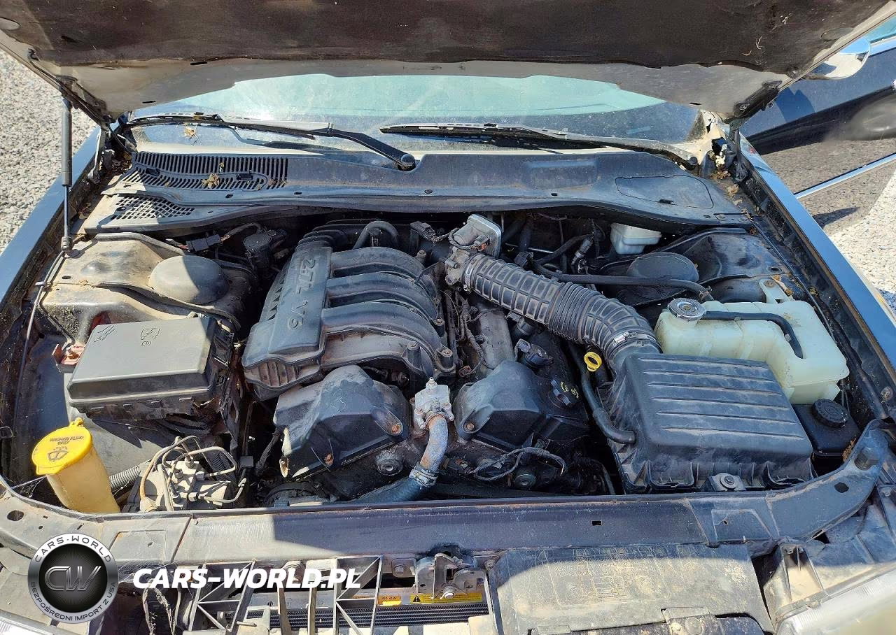 2010 Chrysler 300 Touring VIN:2C3CA4CD4AH209663 - 11