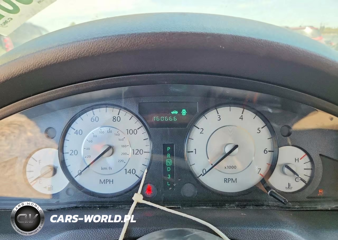 2010 Chrysler 300 Touring VIN:2C3CA4CD4AH209663 - 9