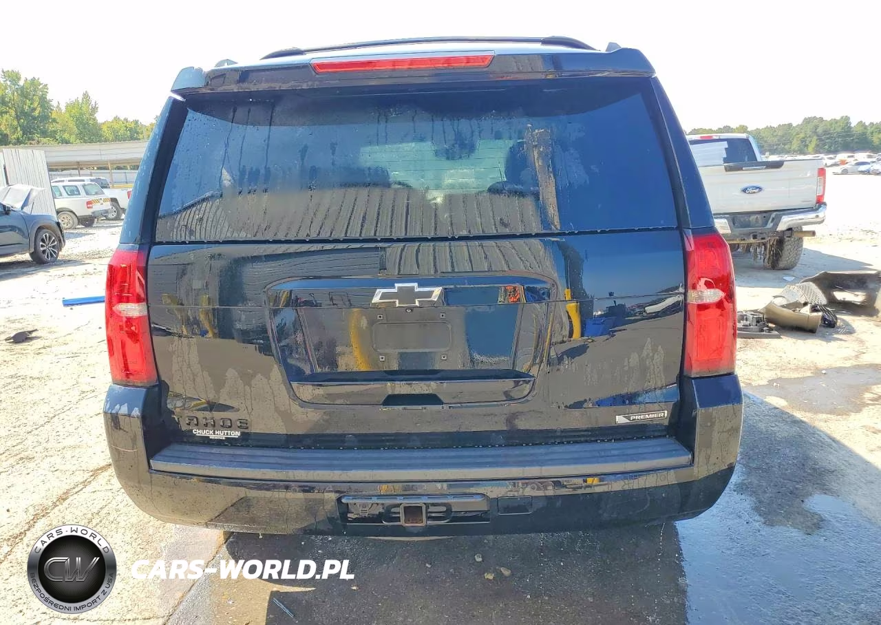 2018 Chevrolet Tahoe C1500 Premier VIN:1GNSCCKC8JR135854 - 6