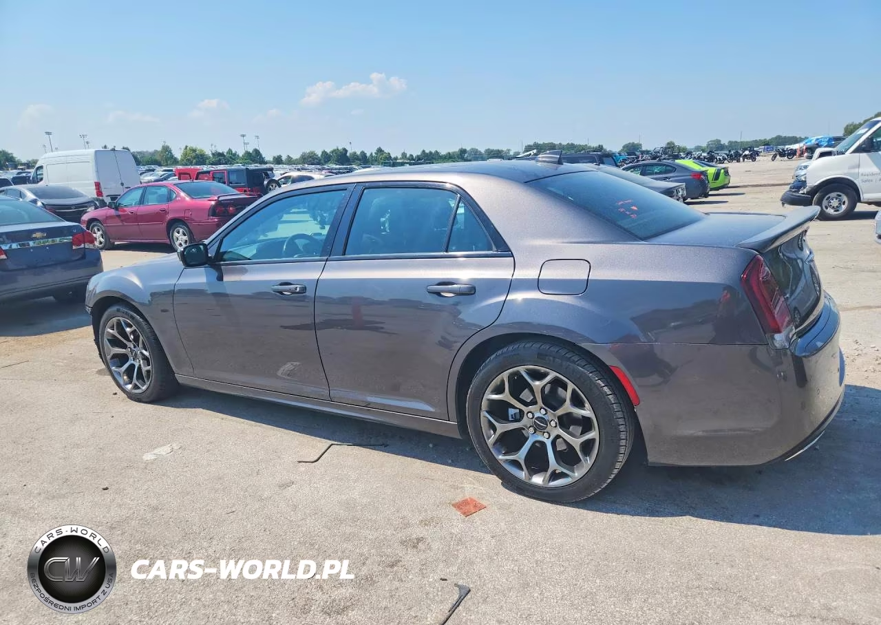 2018 Chrysler 300 S VIN:2C3CCABT5JH276015 - 2