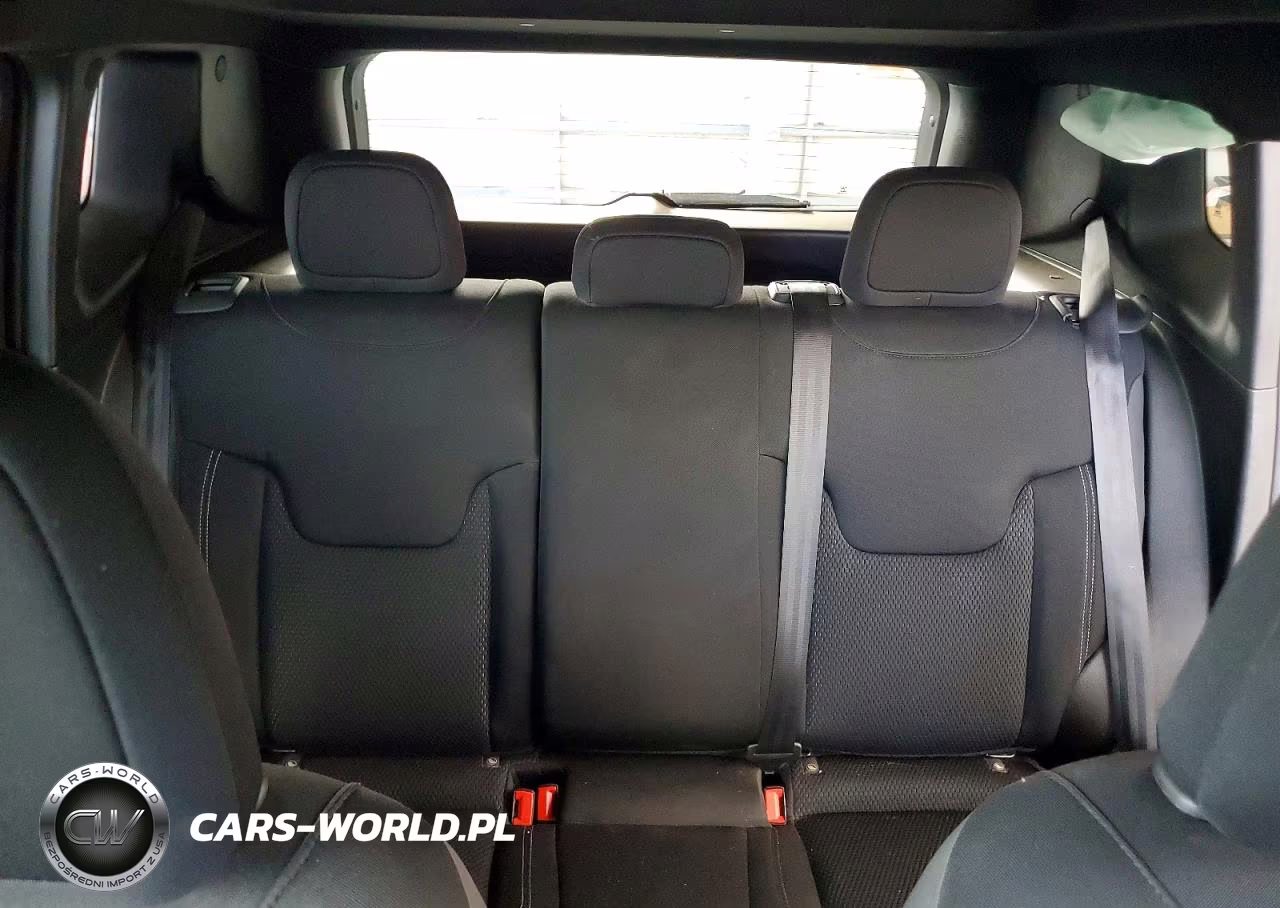 2022 Jeep Renegade Altitude VIN:ZACNJDE15NPN95910 - 10