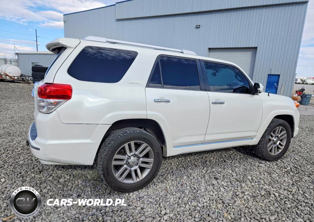 2010 Toyota 4Runner Limited VIN:JTEBU5JR1A5023973 - 3