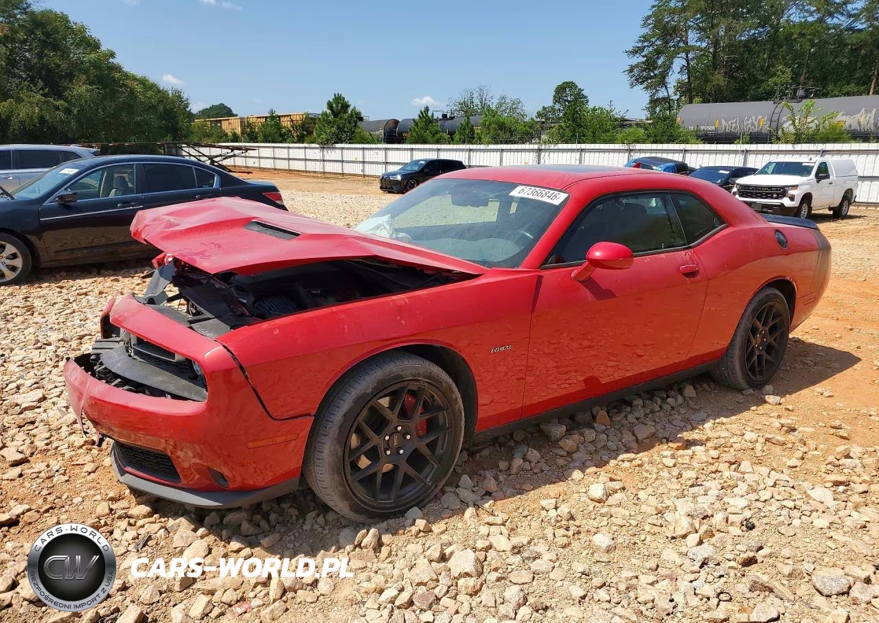 2015 Dodge Challenger Sxt