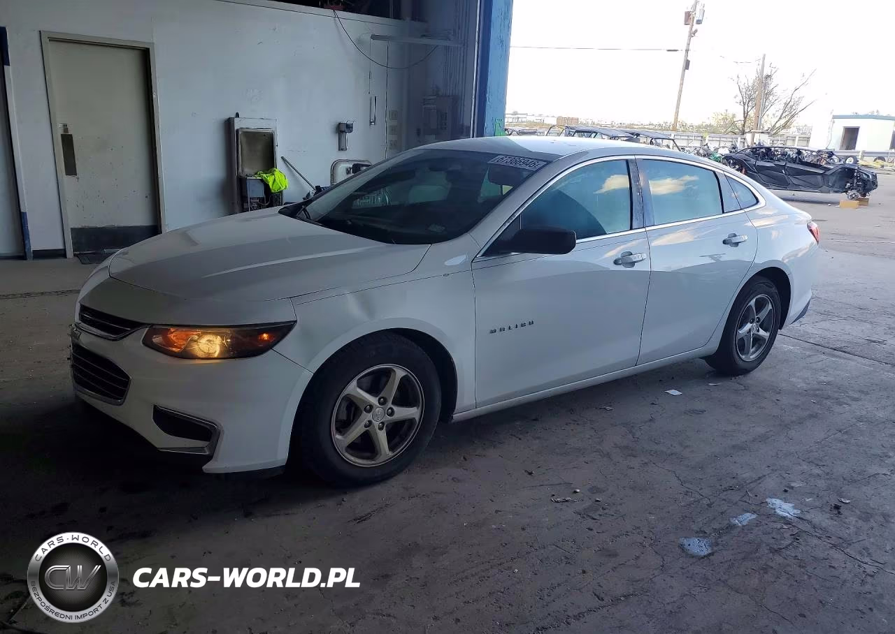 2018 Chevrolet Malibu Ls VIN:1G1ZB5ST8JF164500 - 1