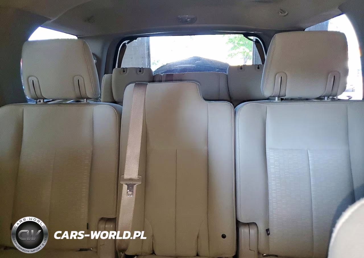 2010 Ford Expedition Xlt VIN:1FMJU1G5XAEA76518 - 10