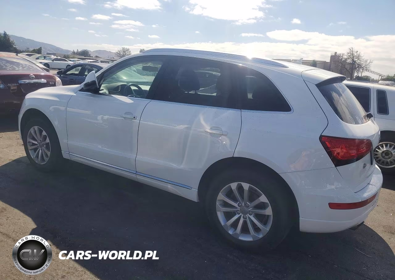 2014 Audi Q5 Premium VIN:WA1CFAFP7EA032929 - 2