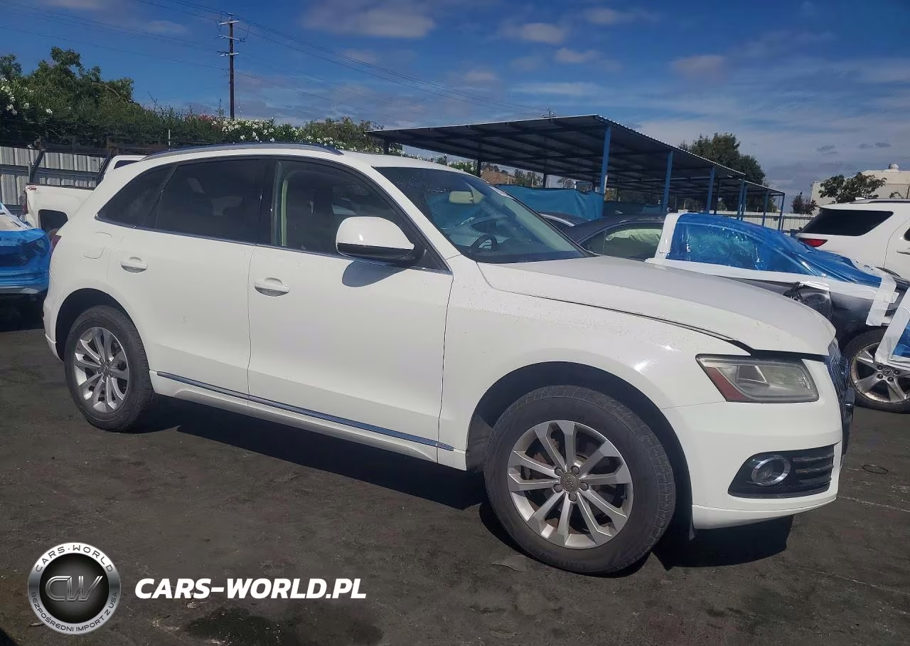 2014 Audi Q5 Premium VIN:WA1CFAFP7EA032929 - 4