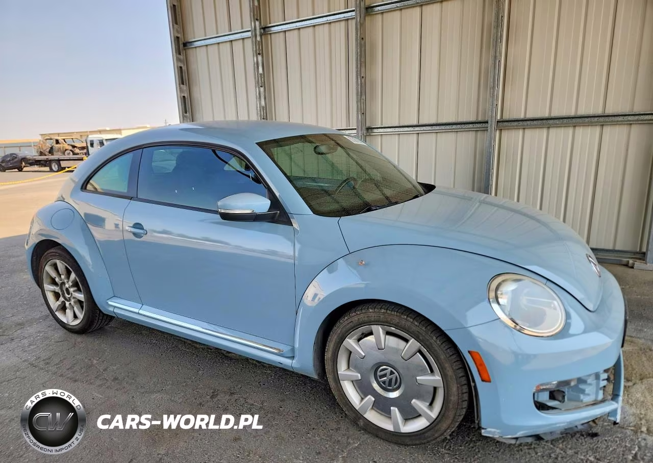 2012 Volkswagen Beetle VIN:3VWJP7AT8CM603729 - 4