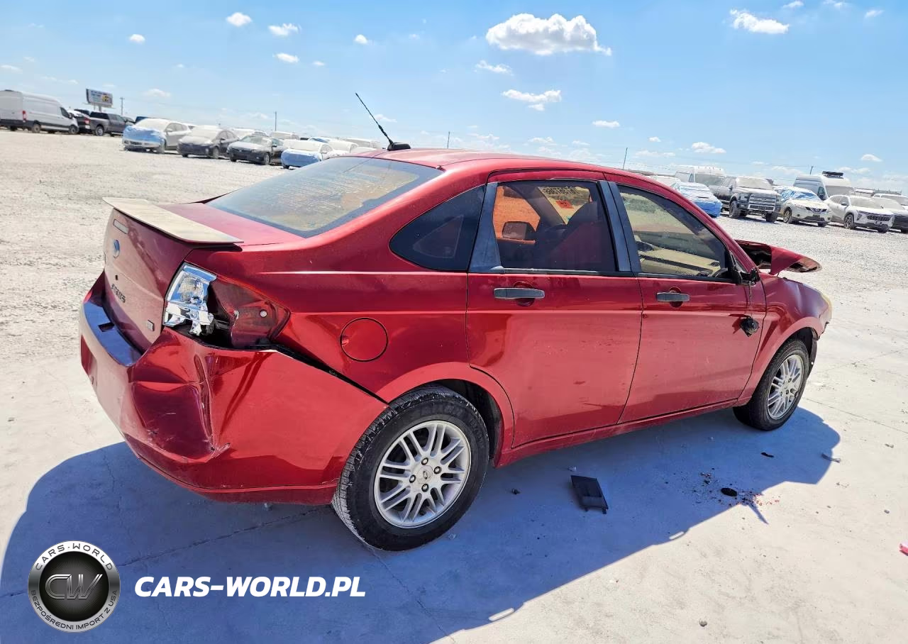 2009 Ford Focus Se VIN:1FAHP35NX9W231010 - 3
