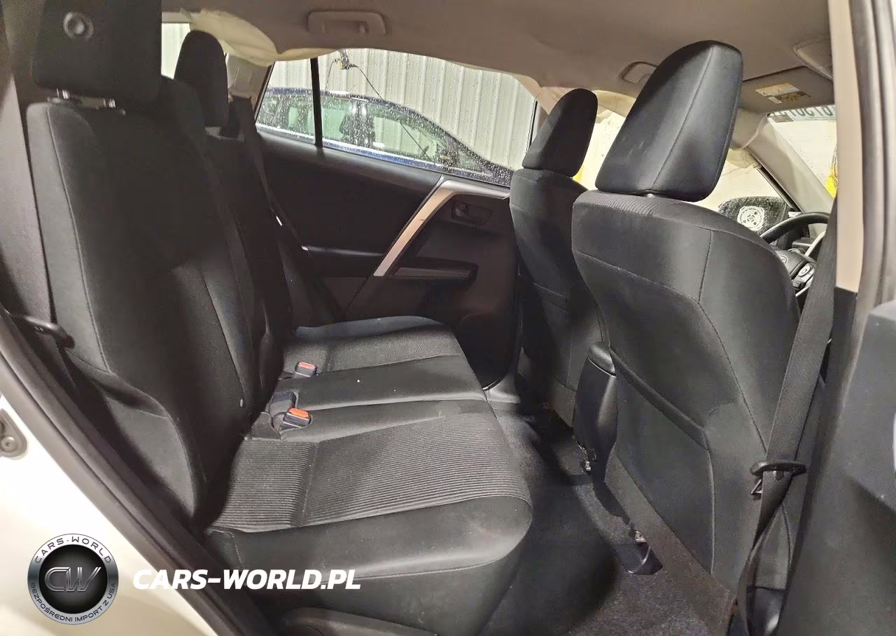 2018 Toyota Rav4 Le VIN:JTMBFREV2JJ244471 - 10
