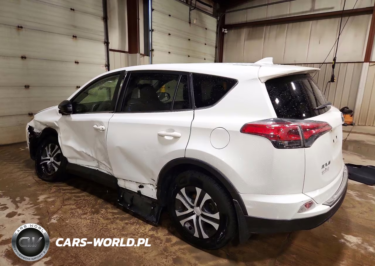 2018 Toyota Rav4 Le VIN:JTMBFREV2JJ244471 - 2