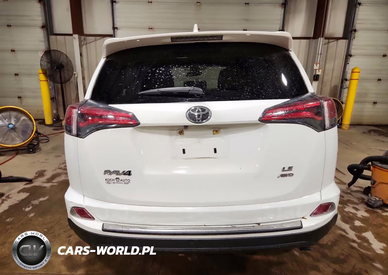2018 Toyota Rav4 Le VIN:JTMBFREV2JJ244471 - 6