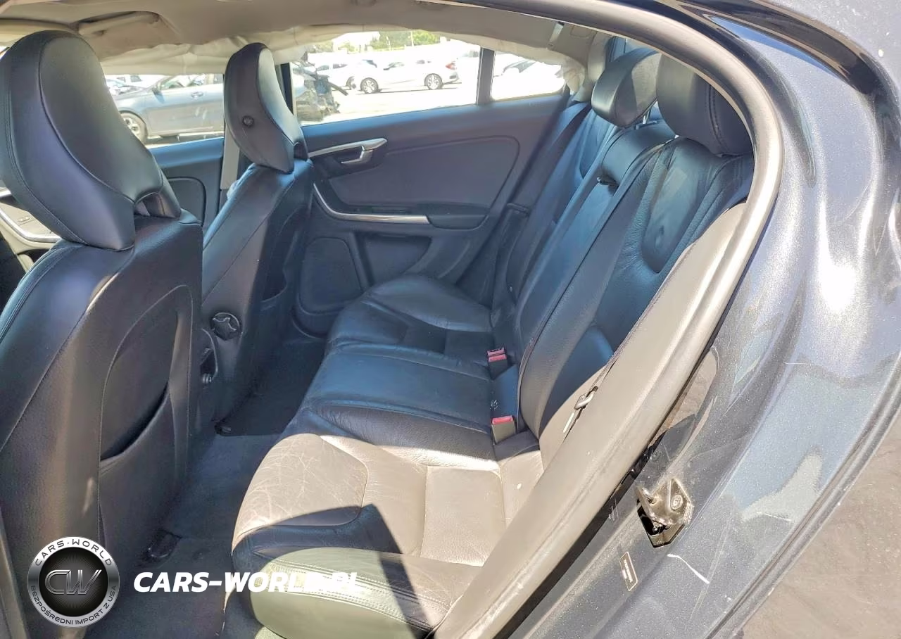 2012 Volvo S60 T5 VIN:YV1622FS0C2083912 - 10