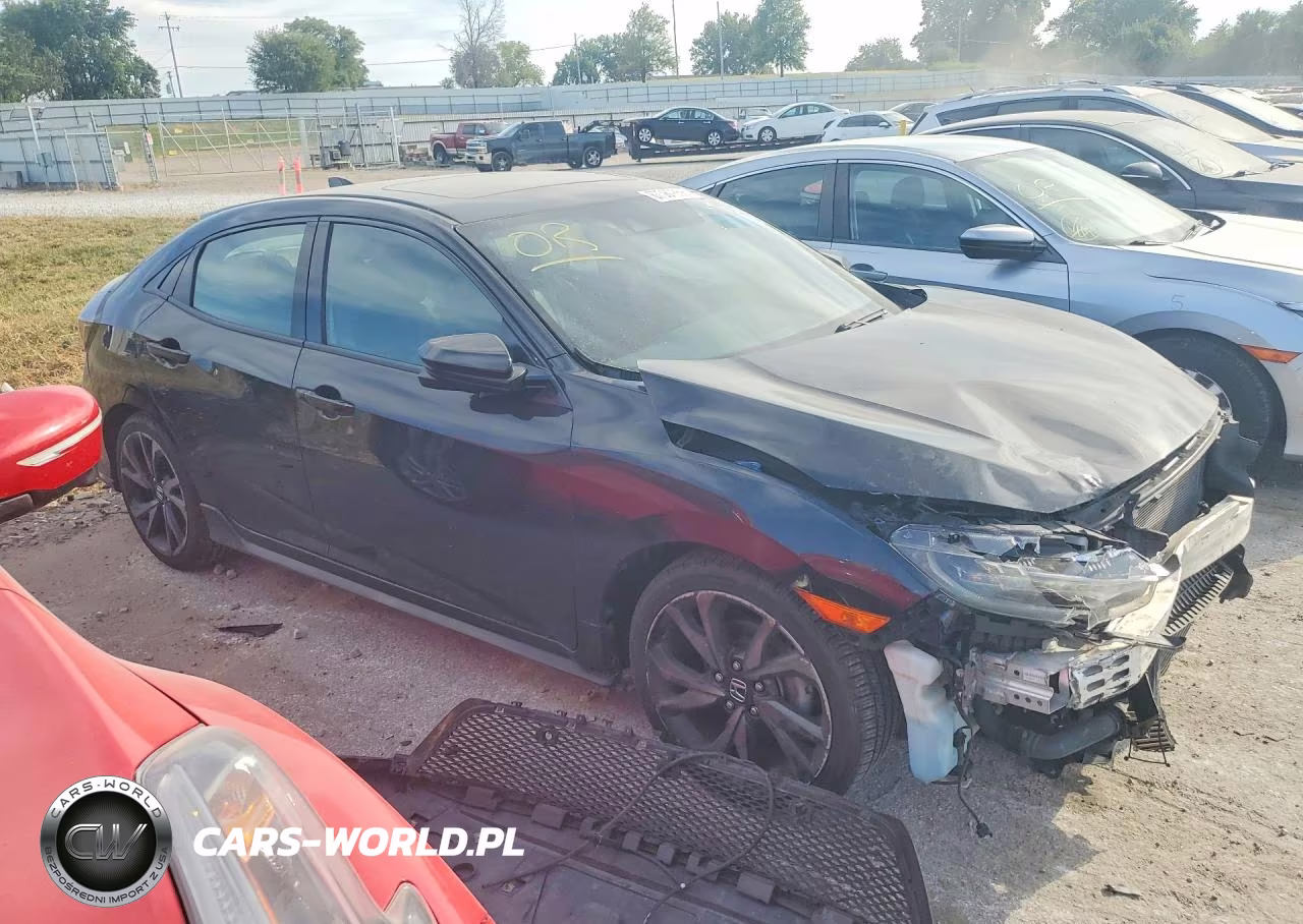 2018 Honda Civic Sport Touring VIN:SHHFK7H98JU233707 - 4