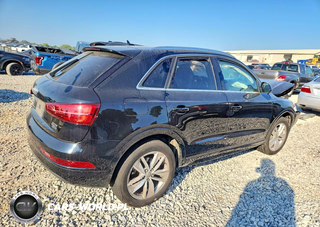 2016 Audi Q3 Premium Plus VIN:WA1EFCFSXGR004197 - 3