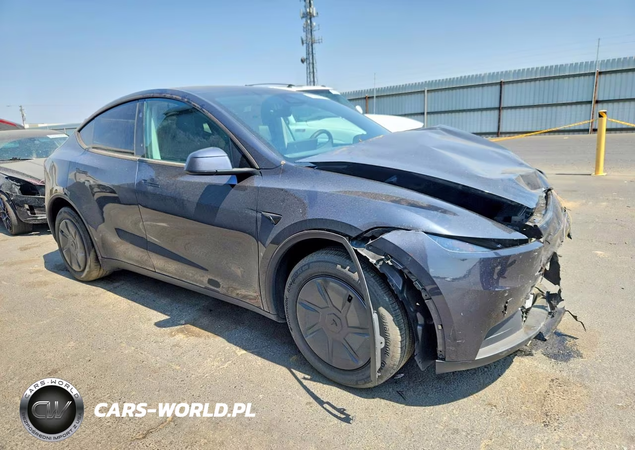 2026 Tesla Model Y VIN:7SAYGDEDXTA607384 - 4