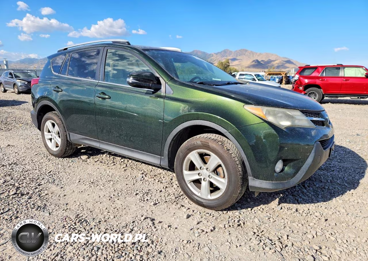 2013 Toyota Rav4 Xle VIN:JTMRFREV4D5024826 - 4