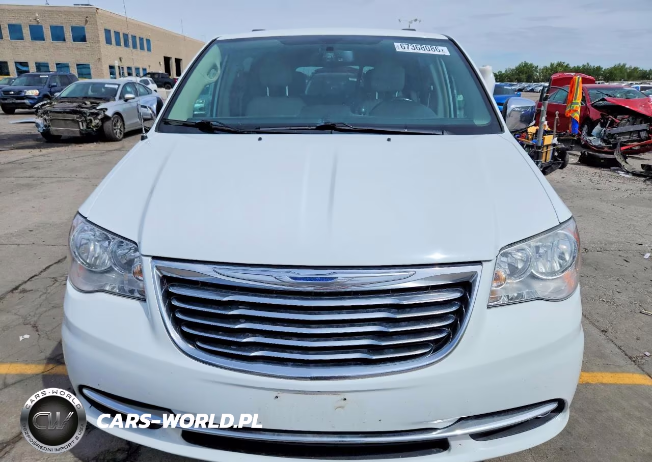 2016 Chrysler Town & Country Touring L VIN:2C4RC1CGXGR223210 - 5