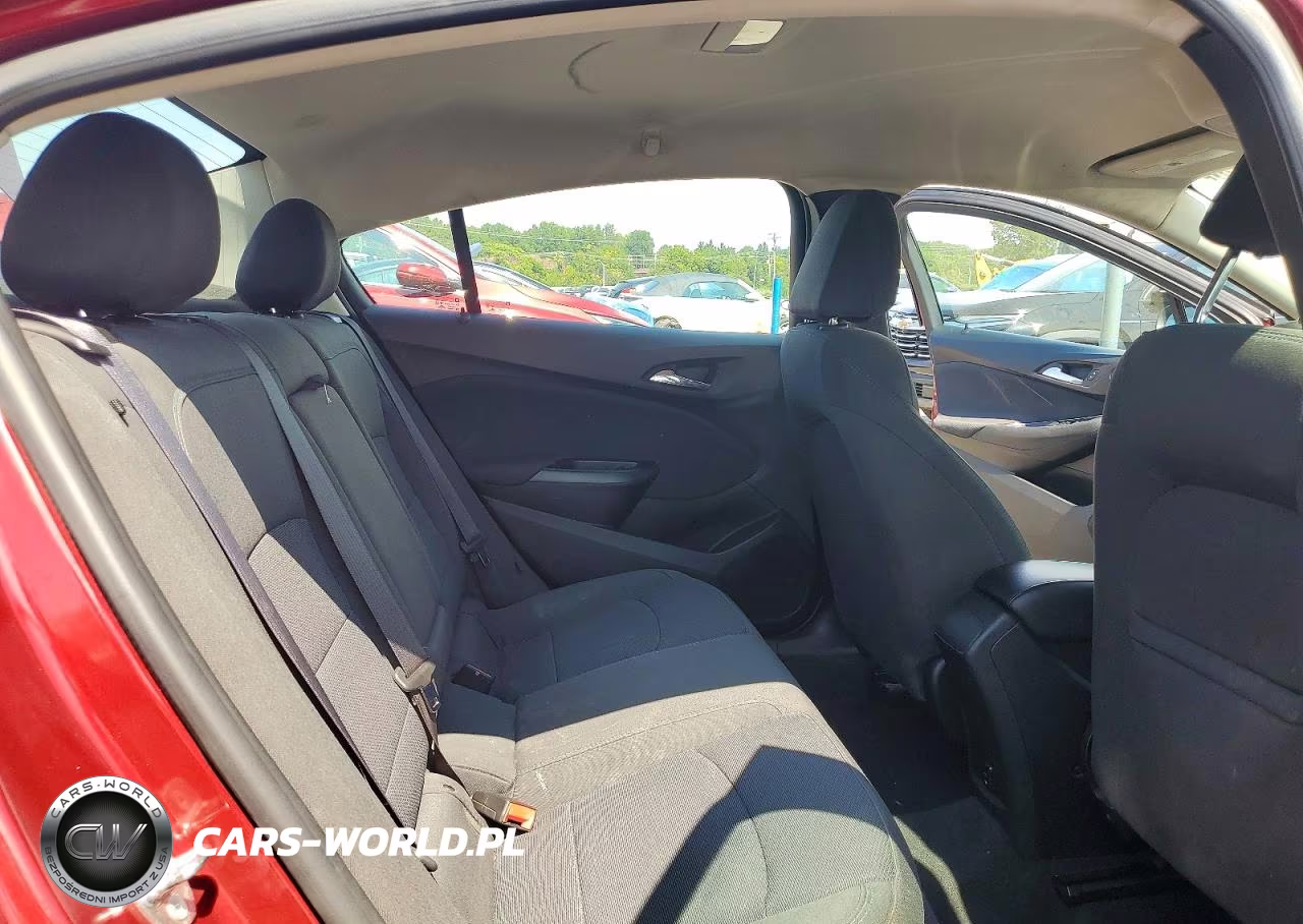 2017 Chevrolet Cruze Lt VIN:1G1BE5SM6H7267906 - 10